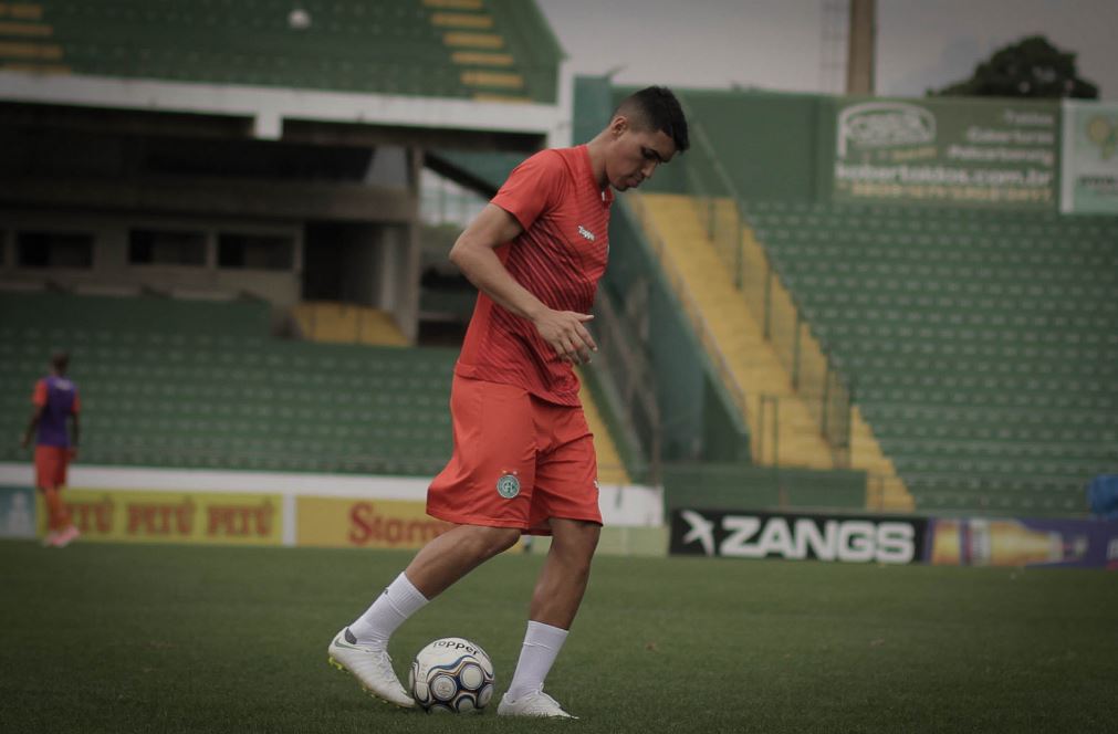 Série B: Louzer repete formação e define Guarani para sábado