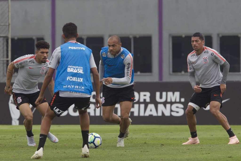 O paraguaio permaneceu na academia para evitar desgaste físico e, segundo a assessoria do clube, não tem nenhuma lesão