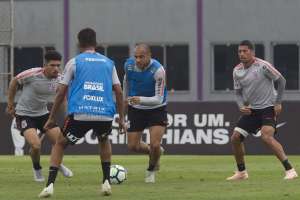 Romero é poupado de treino do Corinthians, mas deve enfrentar o Botafogo