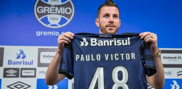 Substituto de Grohe, Paulo Victor pede reação do Grêmio e traça G4 como meta