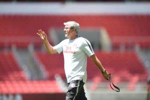 Hellmann confirma Gabriel Dias como titular no Inter e sinaliza entrada de Alano