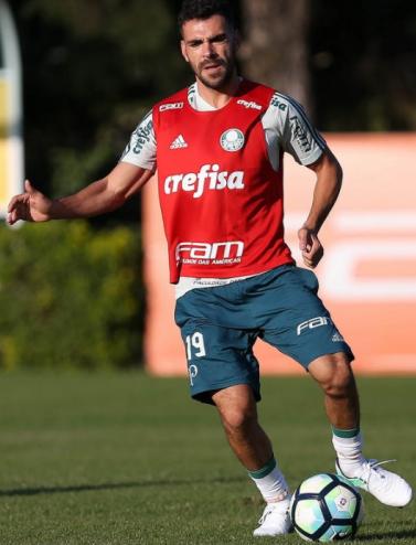 Bruno Henrique quer esquecer vantagem do Palmeiras