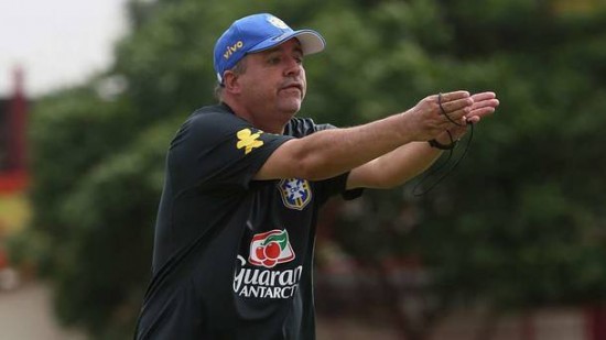 Feminino: Sem Marta, Vadão confirma convocadas da seleção para amistoso com a França