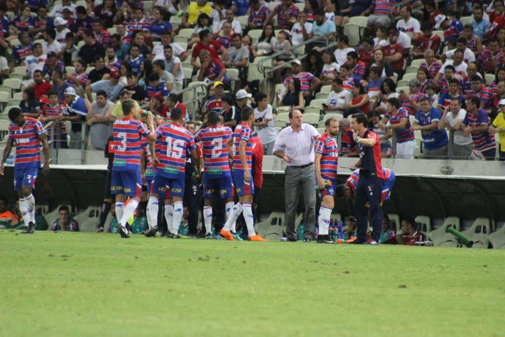 O Fortaleza venceu o Atlético-GO em Goiânia e carimbou o acesso à elite depois de 12 anos longe