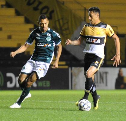 Goiás vencia o Criciúma por 2 a 0, mas levou empate nos acréscimos
