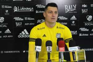 Série B: Ex-Ponte Preta e São Paulo, goleiro confirma que seguirá no Figueirense