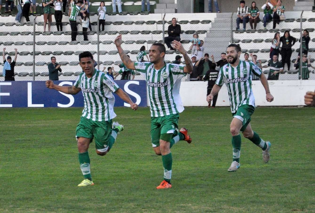 Série B: Recuperados, Pará e Felipe Lima voltam a ser relacionados no Juventude