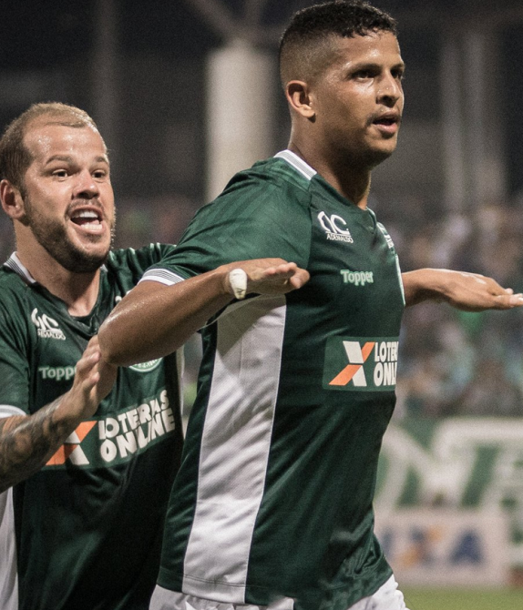 Goiás vence, segue próximo do acesso e complica Sampaio Corrêa 