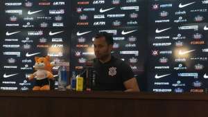 Corinthians vive drama no ataque e convive com risco de queda no Brasileirão