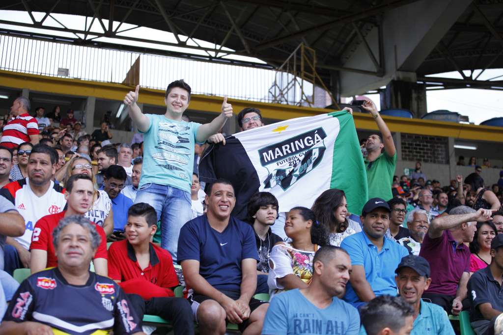 Maringá Futebol Clube irá lançar programa de sócio-torcedor (Fotos: Fernando Tanaka)