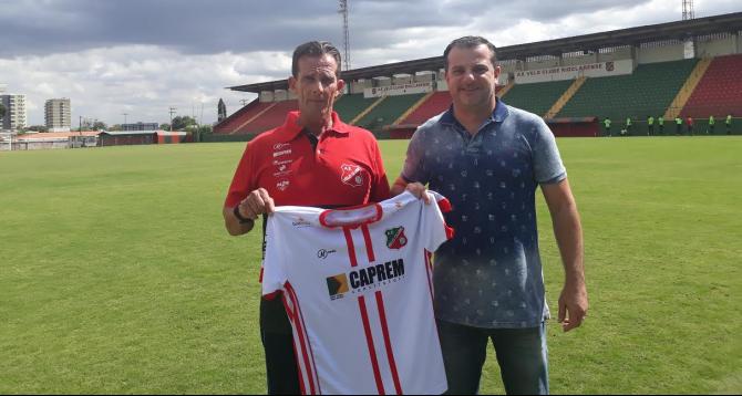 Paulista A3: Técnico com rodagem no interior é apresentado no Velo Clube