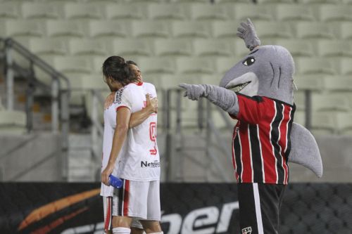 Luto! Morre Tutuba, mascote de time campeão brasileiro da Série D
