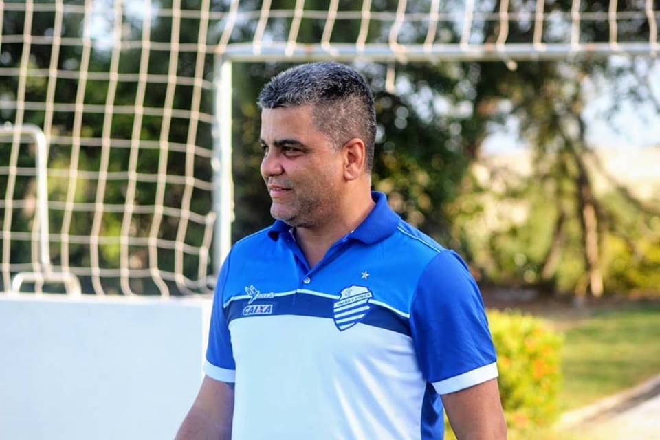 Série B: Marcelo Cabo mostra orgulho e exalta desempenho do CSA fora de casa