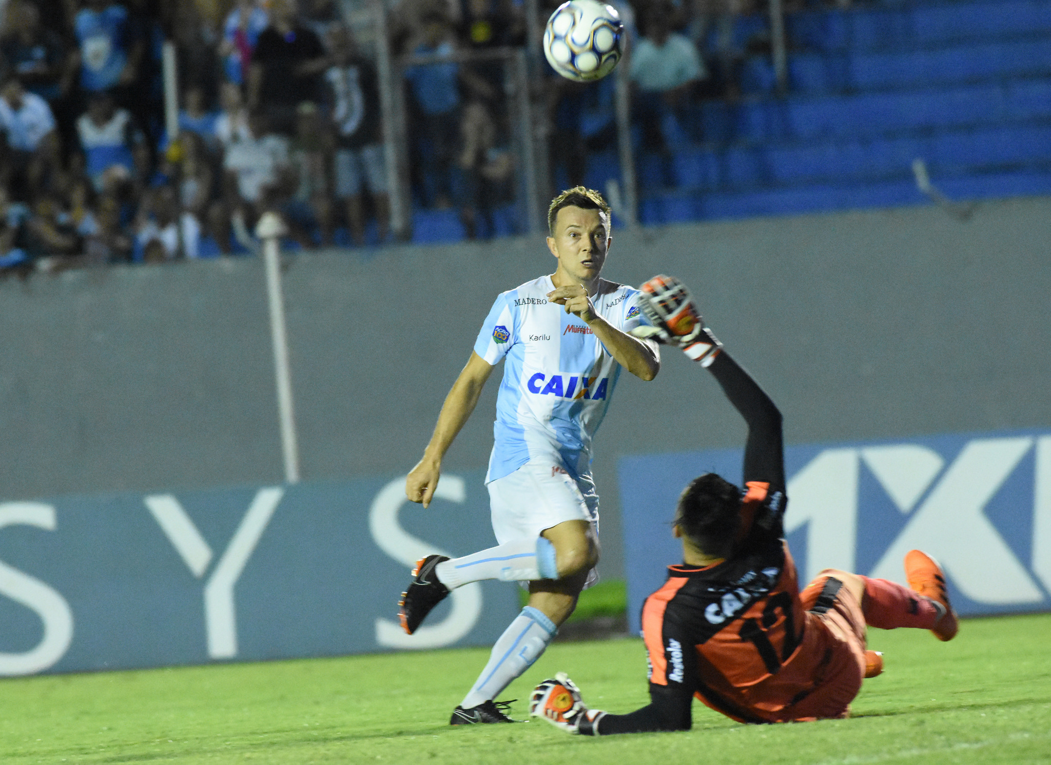 Série B: Após gols contra Criciúma, Dagoberto, do Londrina, embola artilharia