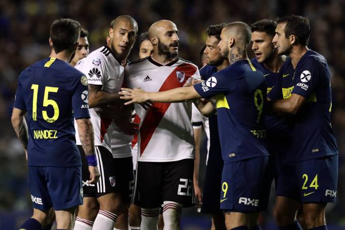 Conmebol pede que seleções não convoquem jogadores de Boca e River na data Fifa