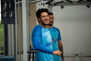 Cruzeiro revela propostas, mas renova com Léo até dezembro de 2022