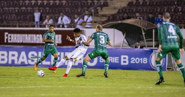 No primeiro turno, o Alviverde derrotou o time paulista por 1 a 0 (Foto: Fabio Leoni/PontePress)