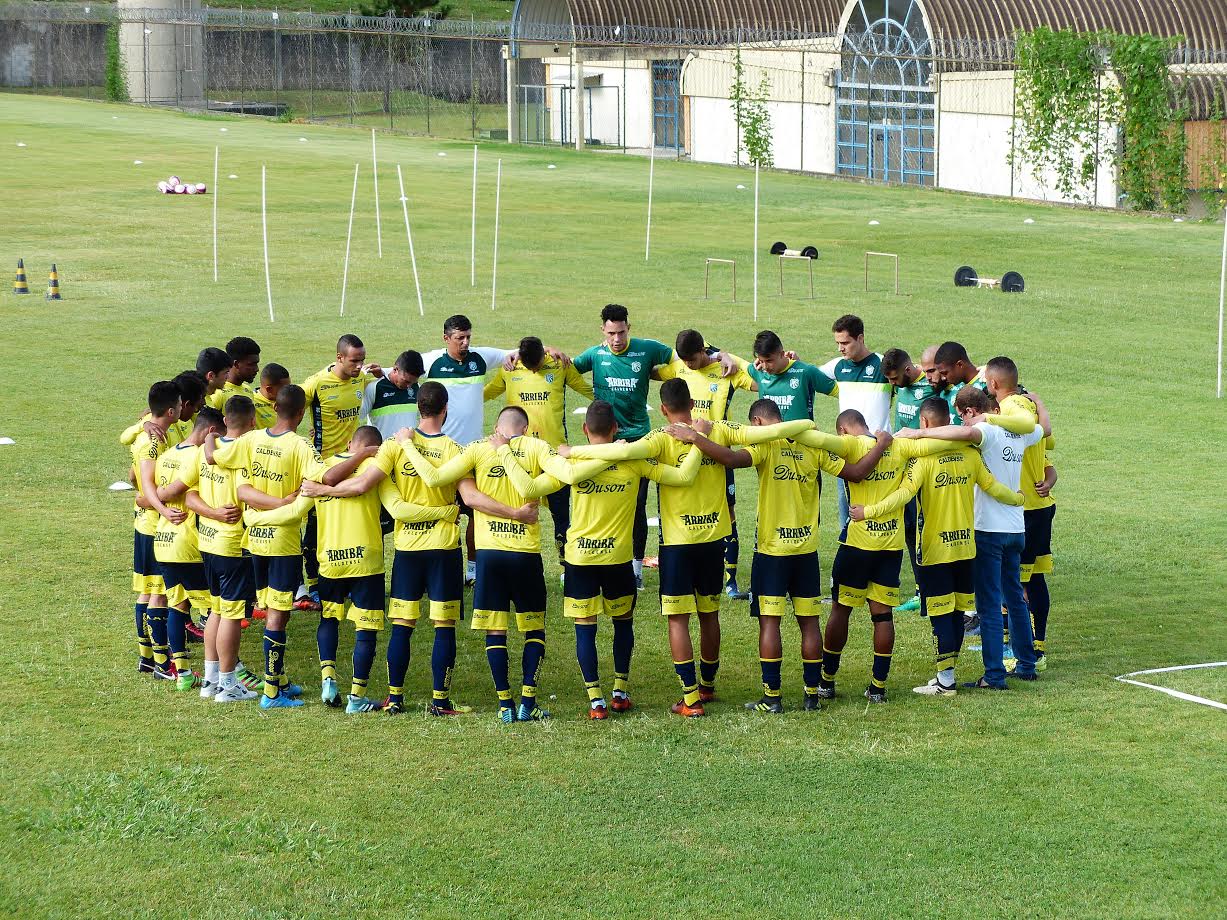 Mineiro: Caldense iniciará pré-temporada na próxima semana focando no estadual