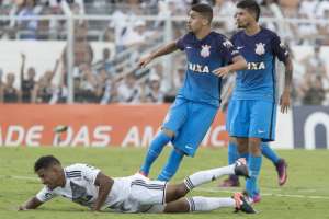 Real Madrid e Barcelona brigam por zagueiro Léo Santos, do Corinthians