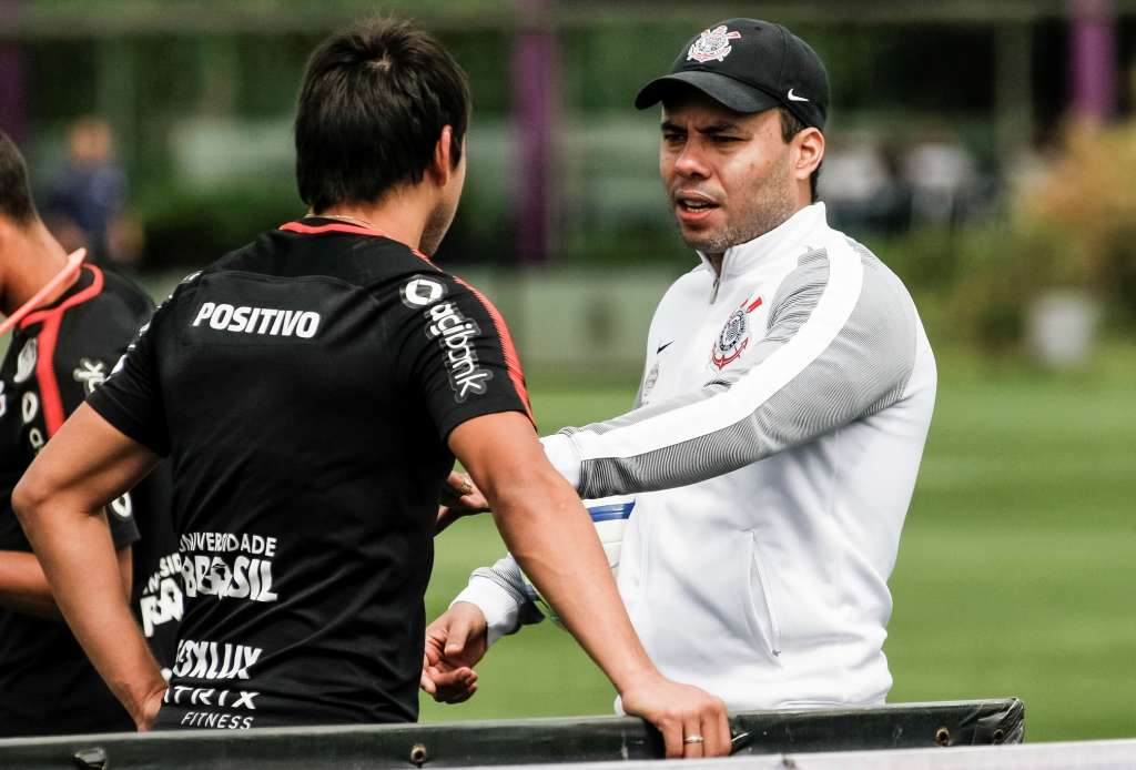 Jair divulga relacionados do Corinthians para o clássico e Douglas vira dúvida. Foto: Rodrigo Gazzanel / Agência Corinthians.