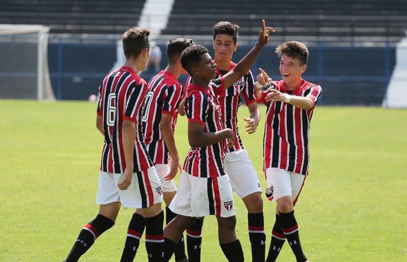 Corinthians e São Paulo se enfrentarão cinco vezes neste fim de semana