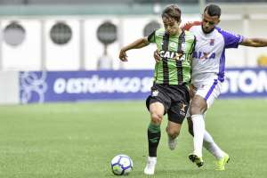 América-MG 0 x 1 Paraná - Tricolor surpreende e afunda Coelho no Horto