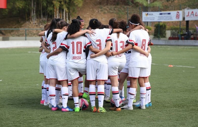 PAULISTA FEMININO SUB-17: São José sai na frente do São Paulo por vaga na final