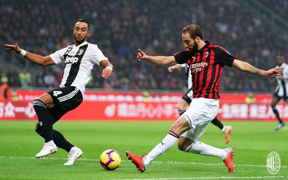 Italiano: Após pênalti perdido e expulsão, Higuain pede desculpas aos torcedores do Milan