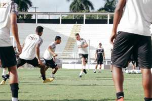 Série B: Ponte encerra preparação com treinamento fechado para imprensa