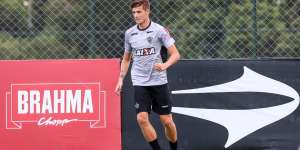 Maidana vê Atlético-MG mais confiante e projeta 'jogo mais perigoso' com o Paraná