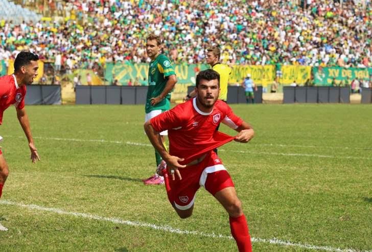 ​Mineiro: Caldense acerta com um goleiro, dois volantes e dois atacantes