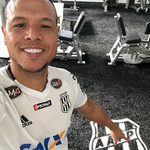 Luís Fabiano segue treinando em Campinas e deve reforçar a Ponte Preta em 2019