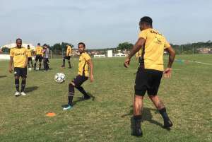 Série B: Sem vencer há sete jogos, jogadores do Criciúma discutem em treino