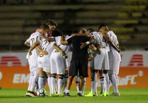 Após vitória magra, volante do Atlético-MG avisa: 