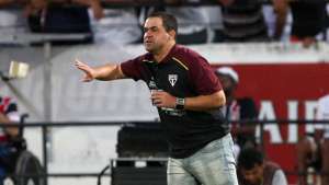 Por renovação e efetivação, Jardine inicia ciclo no São Paulo