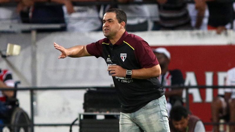 Por renovação e efetivação, Jardine inicia ciclo no São Paulo