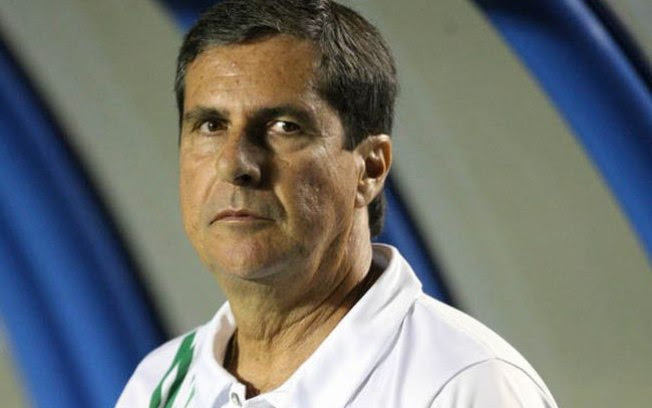 Time de expressão em Goiás anuncia treinador que foi “top”