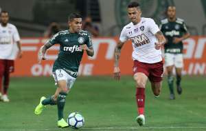 Trio do Palmeiras puxa a fila da Seleção FI do Brasileirão