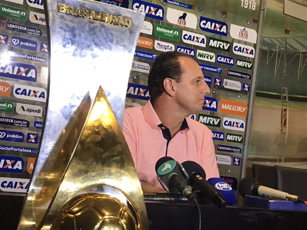 Rogério Ceni pode ficar no Fortaleza em 2019