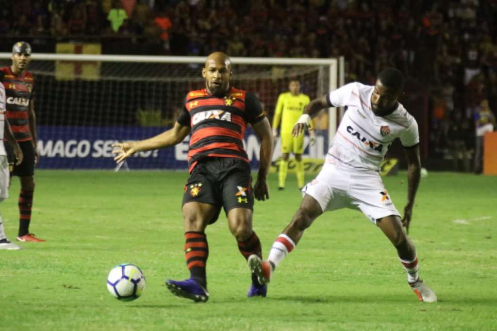 Vitória abre reta final precisando crescer de produção para sair do Z4