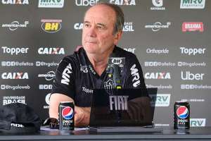 Levir não define Atlético-MG e diz que pode poupar 'um ou dois' contra o Bahia