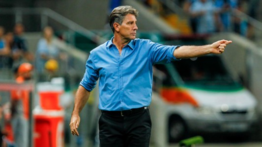 Renato Gaúcho confirma desgaste no Grêmio, mas mostra confiança com ‘garotos’