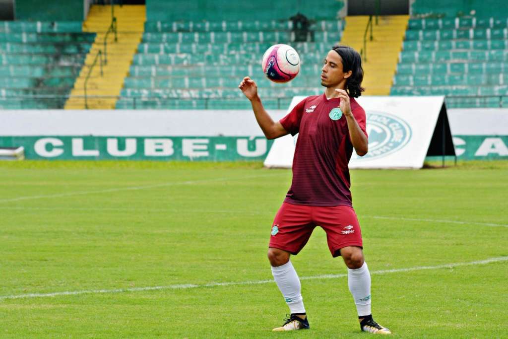 Ricardinho deve renovar com o Guarani