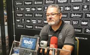 Com 24% de aproveitamento, Micale agradece antecessor no Figueirense