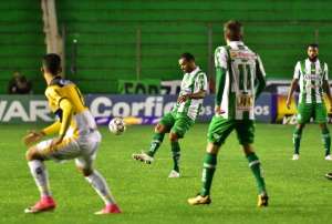 Série B: Diones lamenta rebaixamento do Juventude para a Série C