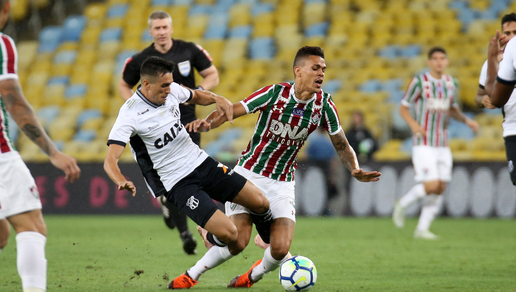 Jogadores do Flu lamentam 5º jogo seguido sem gols e salários atrasados no clube