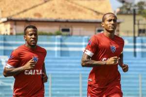 Série B: Lateral destaca união do Paysandu e pede Curuzu lotada na 'final'