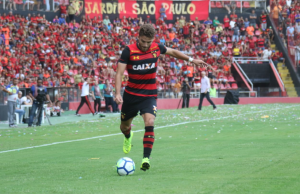 Precisando vencer, Sport convoca 28 jogadores para 'maratona' longe de Recife