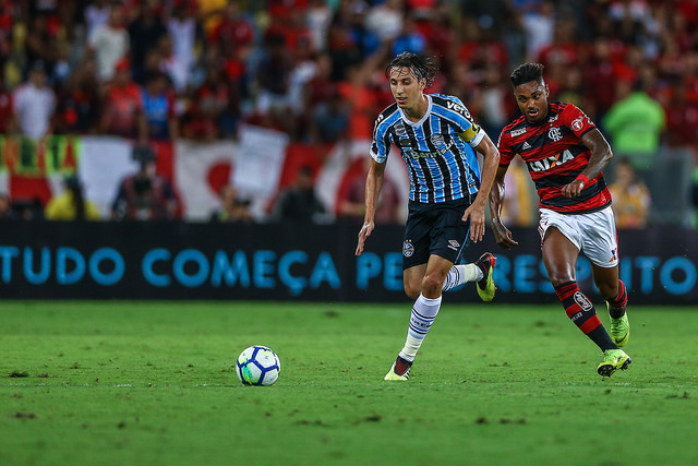 Pedro Geromel lamenta gol perdido e tropeço do Grêmio no Maracanã