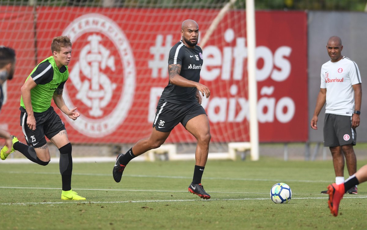Sem chance de título e com vaga na Libertadores, Odair pode fazer testes no Inter